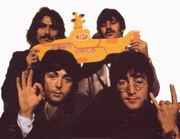 Beatles_hold_yellow_submarine.jpg
