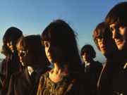 Jefferson_Airplane_in_the_sun.jpg
