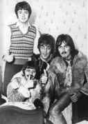 Beatles_thumbs_up_67.jpg
