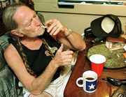 Willie_Nelson_smoking_joint.jpg