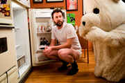 Jon_Dore_with_bear.jpg