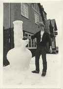 Huge_snow_bong.jpg