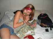 Girl_weed_money.jpg