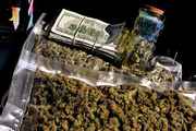Money_and_pile_of_weed.jpg