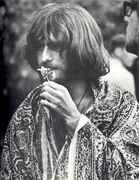 Hippie_with_flower.jpg