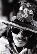 George_with_crazy_hat.jpg