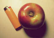 Apple_bong.jpg