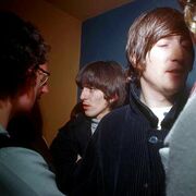 john_lennon_george_harrison_1965.jpg